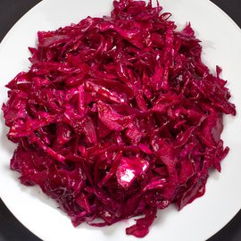 RED CABBAGE SALAD